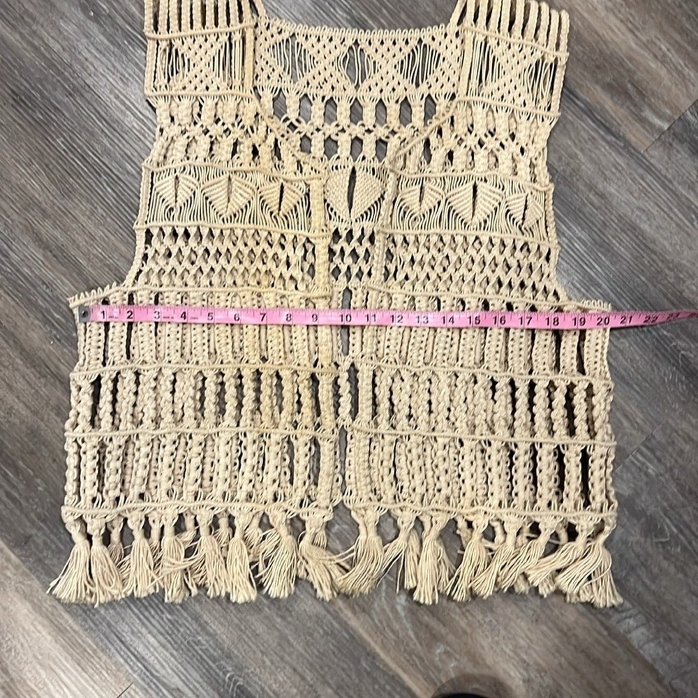 Macrame tan boho crochet fringe vest one size - Picture 5 of 6